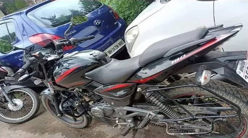 इसकी कीमत 62,000 रुपये रखी गई है। Photo: Droom