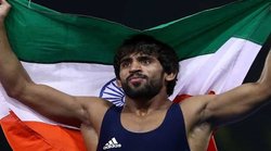 ओलंपिक पदक के लिए पैर तक तुड़वाने को तैयार थे बजरंग पूनिया, ओलंपिक मेडलिस्ट ने फिल्मों को लेकर खाई है ये कसम; देखें Video