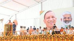 गुर्जर बनाम राजपूत: राजा मिहिर भोज मूर्ति अनावरण समारोह में मंच पर विधायक के साथ धक्कामुक्की; योगी आदित्य नाथ के जाते ही ‘गुर्जर’ शब्द पर हंगामा