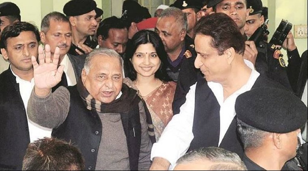 Mulayam Singh Yadav, Dimple Yadav, Akhilesh Yadav