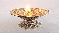 नीति का दीया