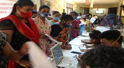 कोवैक्सीन का टोटा: केंद्र ने सुप्रीम कोर्ट में कहा था दिसंबर तक मिलेंगे 55 करोड़ डोज, अब दिया केवल 5.8 करोड़ का वादा