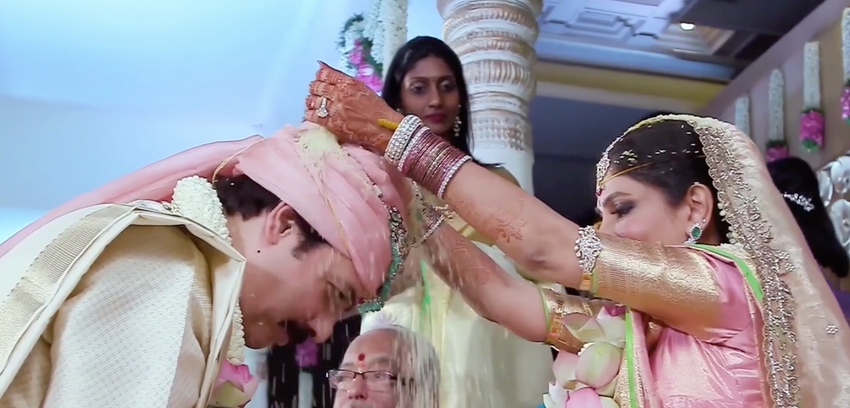 श्रीकला ने इंटरमीडिएट की पढ़ाई चेन्नई से पूरी की और इसके बाद उन्होंने हैदराबाद से बीकॉम किया।&nbsp;