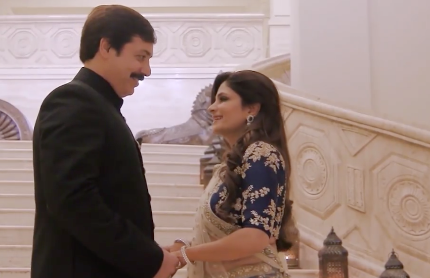 Dhananjay Singh Wife: धनंजय सिंह यूपी के&nbsp;चर्चित राजनेता हैं। वह करीब 25 साल से राजनीति में सक्रिय हैं। उनकी पत्नी श्रीकला रेड्डी (Srikala Reddy) जौनपुर से जिला पंचायत अध्यक्ष हैं। श्रीकला उनकी तीसरी पत्नी हैं। इससे पहले मायावती (Mayawati) की बसपा (BSP) के पूर्व सांसद धनंजय सिंह दो बार शादी कर चुके थे। पहली पत्नी के निधन और दूसरी से तलाक के बाद साल 2017 में धनंजय सिंह ने श्रीकला रेड्डी से तीसरी शादी रचाई थी।आइए जानते हैं कौन हैं श्रीकला रेड्डी: