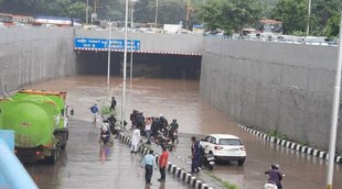 delhi airport, delhi airport rains, delhi airport waterlogged, delhi airport news, dlehi floght delays, delhi news, delhi rains,