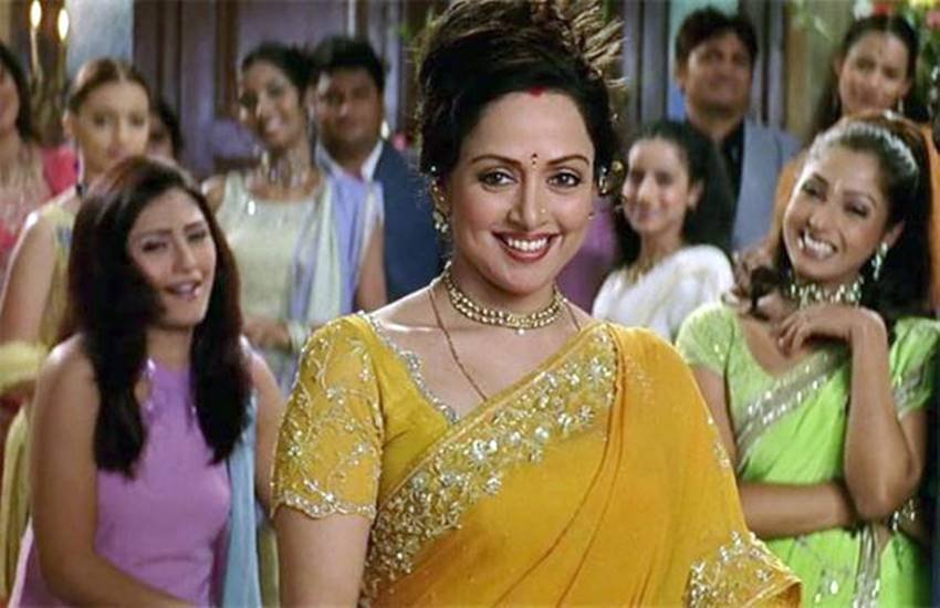 हेमा ने कहा था कि सनी देओल उनकी सेहत को लेकर विशेष सतर्क और चिंतित थे क्योंकि उनके माथे और आंख में कांच घुस गए थे।