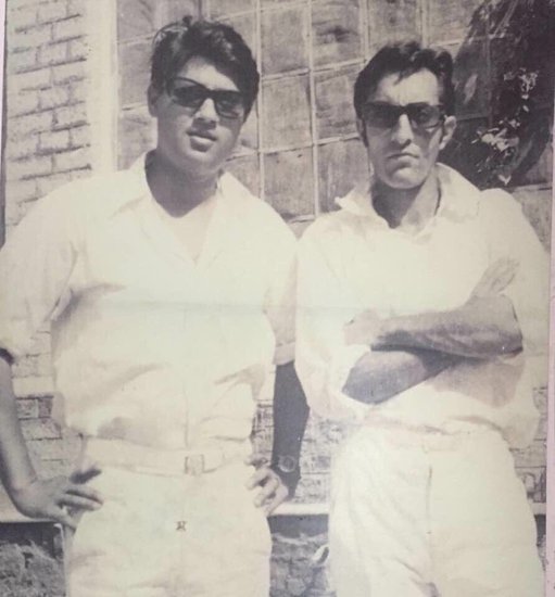 माधवराव ने अहमद से गुस्सा दिखते हुए कहा कि क्या वह केवल उनके लिए यहां दौड़ने आए हैं।