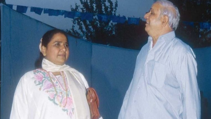 एक समय मायाती लंबी चोटी वाली सादगी से भरी नेता की छवि तोड़कर दबंग नेता की छवि में उतर आईं। इसे भी पढ़ें- राजा भैया की वादा खिलाफी पर मायावती ने जब अखिलेश यादव की चुटकी लेते हुए कहा था- कुंडा का गुंडा मेरी सरकार में लाइन पर आ गया था