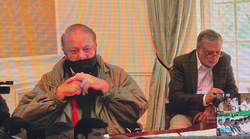 नवाज शरीफ दो सालों से लंदन में, पर पाकिस्तान में लगा दिया गया कोरोना का टीका, दो स्वास्थ्य कर्मी निलंबित