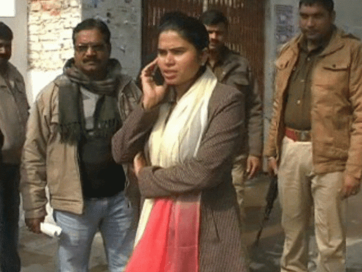 हालांकि नियति को कुछ और ही मंजूर था।16 जनवरी 2005 को शादी के 9 दिन बाद 25 जनवरी 2005 को ही पूजा पाल का सुहाग उजड़ गया। 
