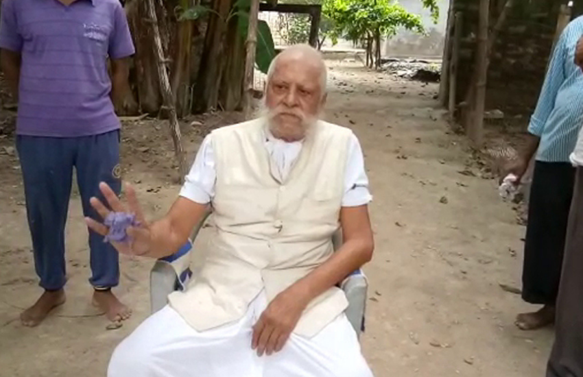ऐसे में तत्कालीन पीएम रही इंदिरा गांधी को मजबूरन कुंडा में सैन्य दल को भेजना पड़ा था।