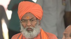 कभी शराब-मीट की दुकान पर पूछा महंगाई का कारण, बढ़ती कीमतों पर बोले BJP सांसद साक्षी महाराज