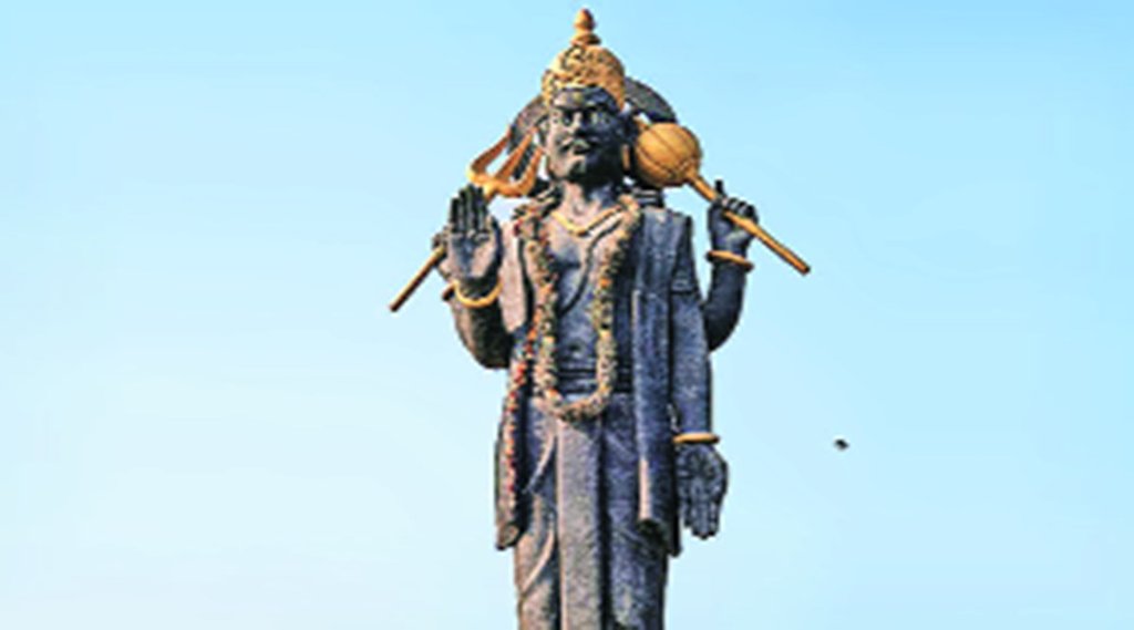 कोकिलावन स्थित शनिदेव। फाइल फोटो। कोकिलावन स्थित शनिदेव। फाइल फोटो।