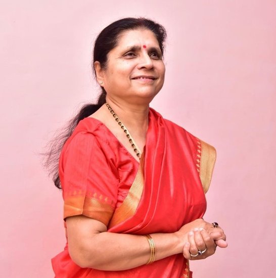 अर्चना पांडेय योगी आदित्यनाथ सरकार में मंत्री रही हैं। वह छिबरामऊ से चुनाव जीतकर विधानसभी पहुंची हैं। उनके पिता स्वर्गीय राम प्रकाश त्रिपाठी 4 बार विधायक और बीजेपी के बड़े नेता रहे थे। अर्चना पांडेय के पति राजेश प्रकाश बिजनेसमैन हैं।