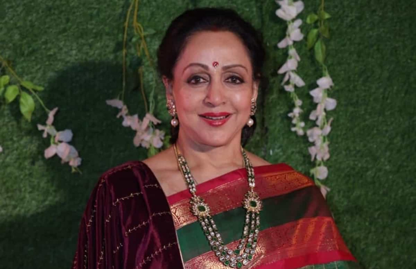 बेटी के करियर में कोई दिक्कत न आए इसलिए वह उनके घर, फाइनेंशियल लेन-देन, बैकिंग आदि सब-कुछ वही देखते थे। इसे भी पढ़ें- हेमा मालिनी को जब अपने एक फैसले पर हुआ था बेहद अफसोस