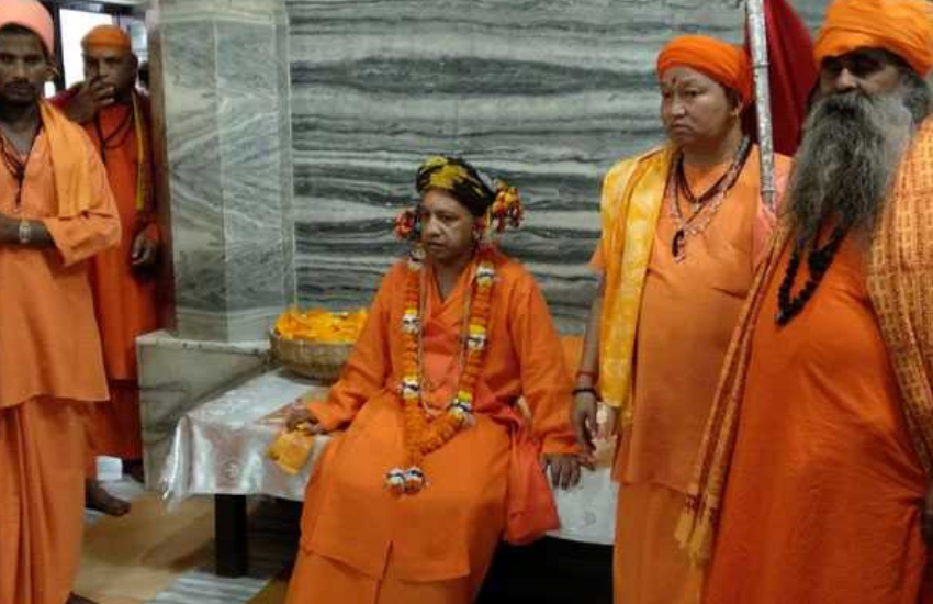योगी ने कहा कि महात्मा बुद्ध ने ज्ञान प्राप्त होने के बाद के बाद 40 साल तक लोक कल्याण के लिए समर्पित कर दिए थे।