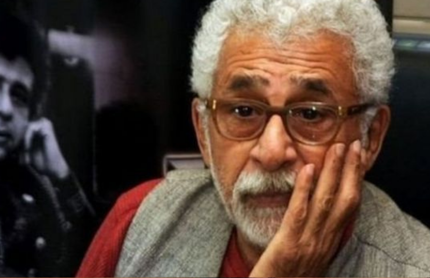 नसीरुद्दीन शाह ने अफगानिस्तान में तालिबान के कब्जे पर कहा था कि ' कुछ मुस्लमानों' तालिबान के आने पर खुश हैं, उन्हें अपने आप से पूछना चाहिए कि उन्हें बदलाव चाहिए, मॉडर्न इस्लाम चाहिए या वो बीते दशकों की बर्बरता के साथ रहना चाहते हैं। इस बात से कुछ कट्टर इस्लाम फॉलोवर्स को चोट पहुंची और नसीर अपने ही कौम के कुछ लोगों की नाराजगी का कारण बन गए।