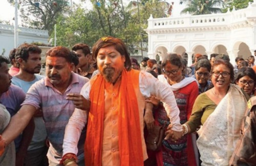 निसिथ के पैरेंट्स इस शादी के लिए राजी नहीं थे, ऐसे वक्त में निसिथ ने परिवार के खिलाफा बगवात कर प्रियंका से शादी कर ली।