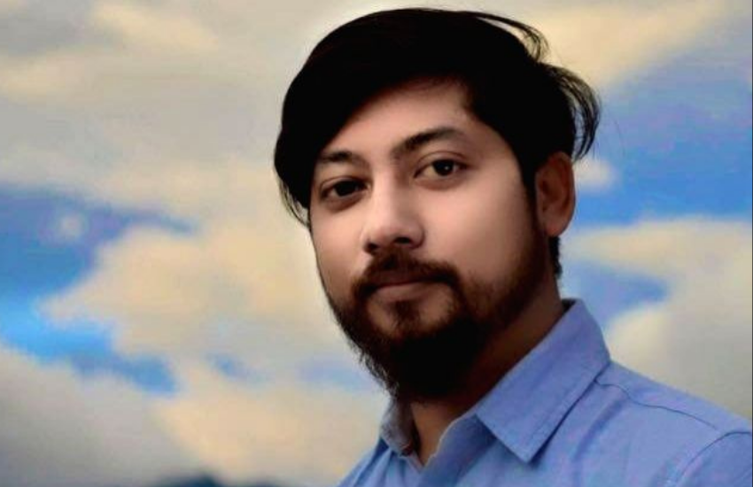 बैंगलोर जाते समय रास्त में उन्हें एक अनाथ बच्ची भी मिली थी, जिसे वह अपने साथ ले गए और मात्र 18 साल की उम्र में उन्होंने अपनी पत्नी और नन्ही सी बच्ची की जिम्मेदारी उठा ली थी।