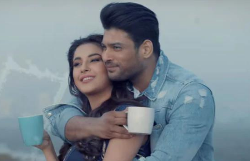 अधूरी लवस्टोरी के दर्द से इन दिनों शहनाज गिल भी जूझ रही हैं। सिद्धार्थ शुक्ला की अचानक हुई मौत ने शहनाज को तोड़ दिया और वह सिद्धार्थ की जुदाई को सह नहीं पा रही हैं।