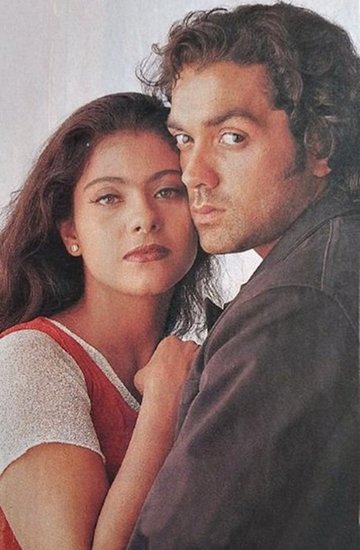 काजोल के साथ बॉबी देओल ने 1997 में आई फिल्म गुप्त में रोमांस किया था। यह फिल्म सुपरहिट थी। हालांकि इस फिल्म के बाद दोनों दोबारा साथ में किसी फिल्म में नजर नहीं आए।