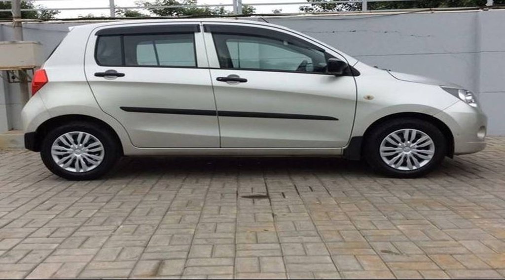 कार दिल्ली में उपलब्ध है जो कि 31,538 किलोमीटर चल चुकी है। Photo: True Value