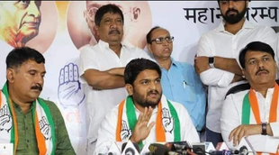 AAJTAK, TV DEBATE, HARDIK PATEL, BJP