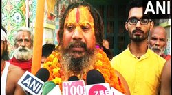 2 अक्टूबर को देश ‘हिंदू राष्ट्र’ नहीं घोषित किया गया तो ले लूंगा जलसमाधि – बोले आचार्य परमहंस, आने लगी ऐसी प्रतिक्रियाएं