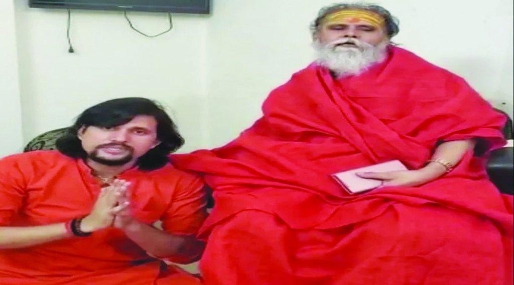 महंत नरेंद्र गिरि। फाइल फोटो।