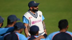 मैनचेस्टर टेस्ट पर मंडराया कोरोना का खतरा, एक और सपोर्ट स्टाफ की रिपोर्ट आई पॉजिटिव; प्रैक्टिस सेशन हुआ रद्द