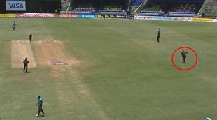 mumbai-indians-ipl-star-kieron-pollard-protest-against-umpire-on-field-during-cpl-2021-and-moves-away-from-pitch-watch-video