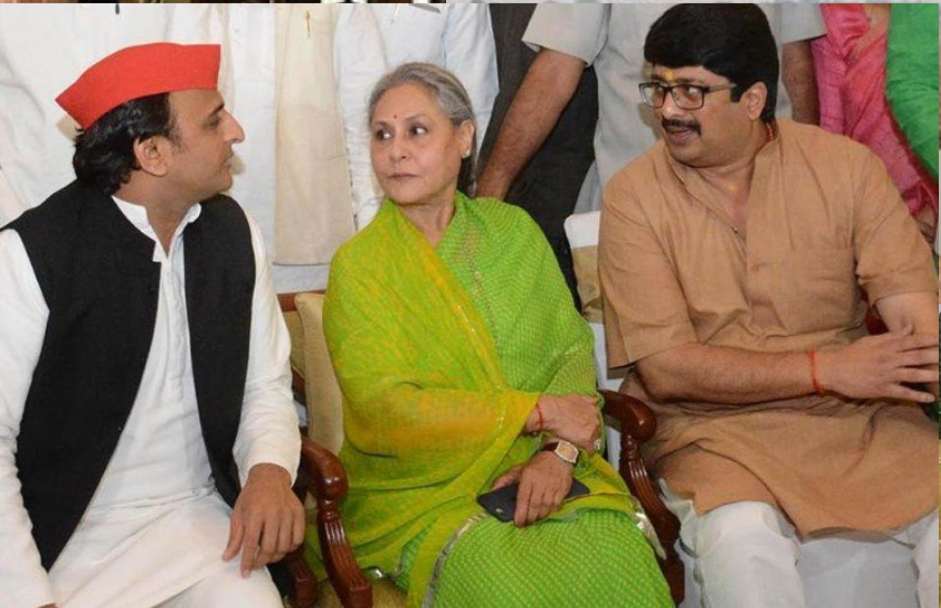 मायावती ने कहा कि उनकी सरकार में कुंडा का गुंडा लाइन पर खड़ा हो गया था और ये सबक अखिलेश को लेना चाहिए था।
