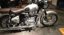 यहां बिक रही 2020 मॉडल की पुरानी Royal Enfield Classic, इतनी है कीमत