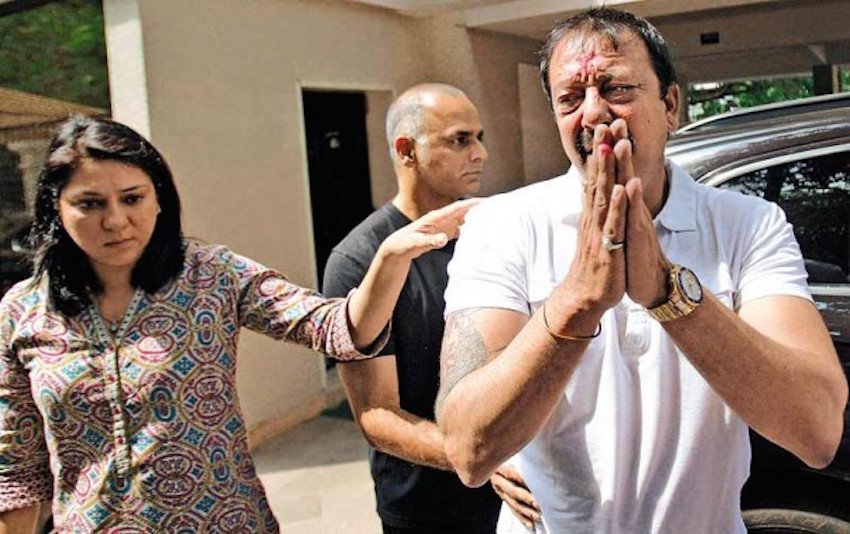 संजय दत्त को जब पता चला कि दोनों की शादी तय हो रही है तो वह नाराज हो गए थे। संजू नहीं चाहते थे कि उनकी बहन ओवेन से शादी करें। संजय ने धमकी दे दी थी कि अगर ये शादी हुई तो वह ना तो प्रिया से और ना ही अपने बहनोई से बात करेंगे। ऐसा ही हुआ भी। 