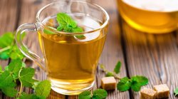 डायबिटीज के मरीजों के लिए फायदेमंद हो सकता है इन 3 चाय का सेवन, Blood Sugar Level कंट्रोल करने में मिल सकती है मदद