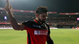 virat-kohli-leaves-captaincy-of-ipl-franchise-rcb-after-t20-team-india-video-comes-out-on-twitter