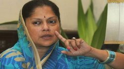 राज्य के खिलाड़ी कर रहे नाम रोशन, स्पोर्ट्स अकादमी नहीं दे रहीं बेहतर नतीजे; खेल मंत्री यशोधरा राजे को आया गुस्सा