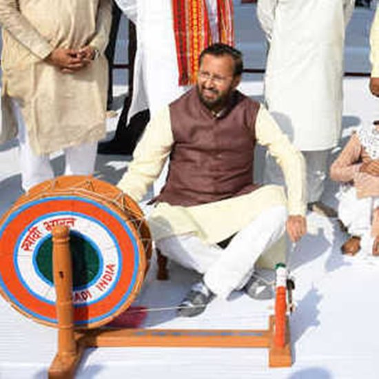 प्रकाश जावड़ेकर।