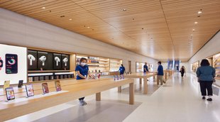 Apple Showroom Near Me