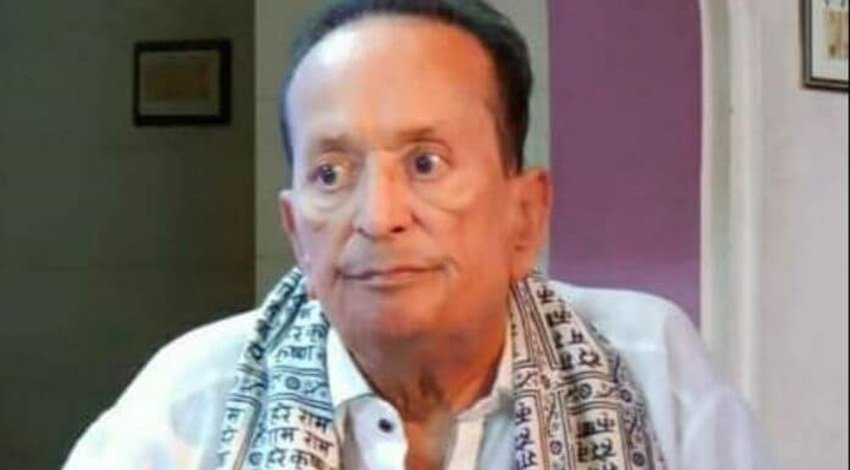 महाकाल की नगरी उज्जैन में जन्मे अरविंद त्रिवेदी ने अपने करियर की शुरुआत गुजराती रंगमंच से की थी।