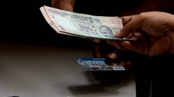 7th Pay Commission: कोरोना से जान गंवाने वाले इन सरकारी कर्मियों के परिजन मुआवजे के लिए कर सकते हैं अप्लाई