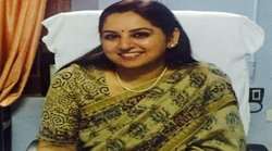 दांतों की डॉक्टर और कॉलेज टॉपर नवजोत खोसा ने कलेक्टर बनकर शुरू किया था केरल का पहला ड्राइव इन वैक्सीन मुहिम