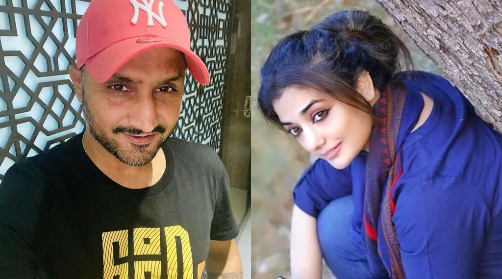 Harbhajan Singh sumaira khan ptv news Twitter War India vs Pakistan T20 World Cup