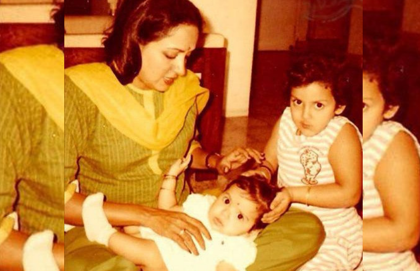 ईशा ने बताया था कि वह अपनी मां का साथ छोड़ने को तैयार ही नहीं होती थीं। वह अपनी मां के तैयार होते ही उनके पीछे पड़ जाती थीं। इसे भी पढ़ें- ‘ईशा देओल के लिए मैं अपनी मां जैसी नहीं बनीं’, हेमा मालिनी ने बताई थी इसके पीछे की ये बड़ी वजह