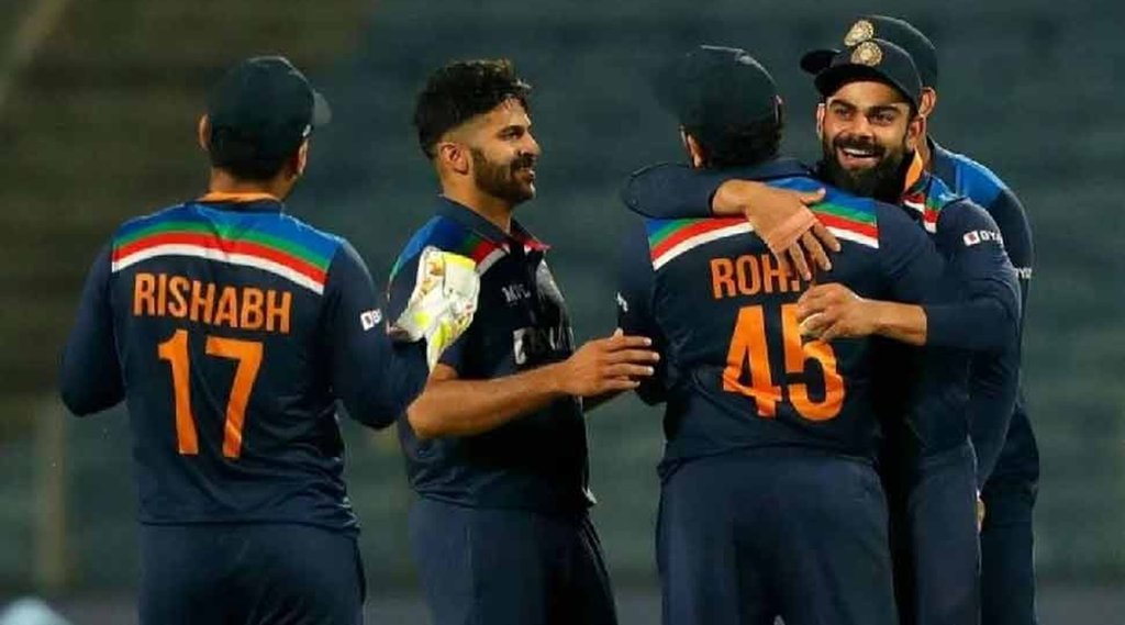 India Hardik Pandya bats during the T20 World Cup match against Pakistan