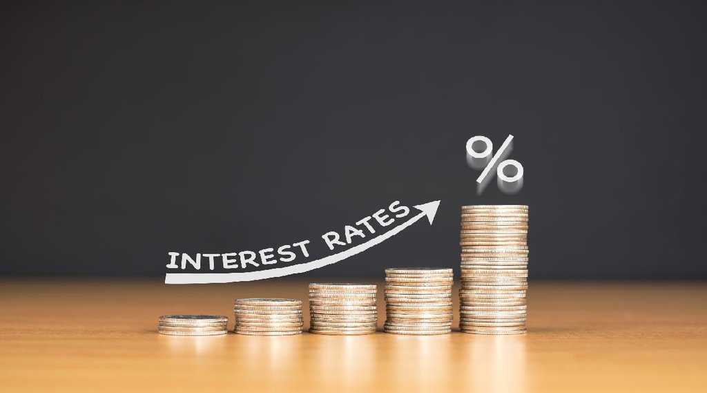 आवर्ती जमा खाते में SBI, BOB समेत ये बैंक देते हैं अच्‍छा ब्‍याज, पैसा निवेश करना यहां सबसे सुरक्षित (प्रतीकात्‍मक तस्‍वीर)