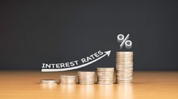 आवर्ती जमा खाते में SBI, BOB समेत ये बैंक देते हैं अच्‍छा ब्‍याज, पैसा निवेश करना यहां सबसे सुरक्षित