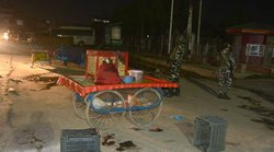 कश्मीर मुद्दे पर डिबेट के दौरान मुस्कुराने लगे पैनलिस्ट तो भड़क गईं एंकर, बोलीं- पाकिस्तान बॉर्डर बस थोड़ी दूर है, वहीं चले जाइये