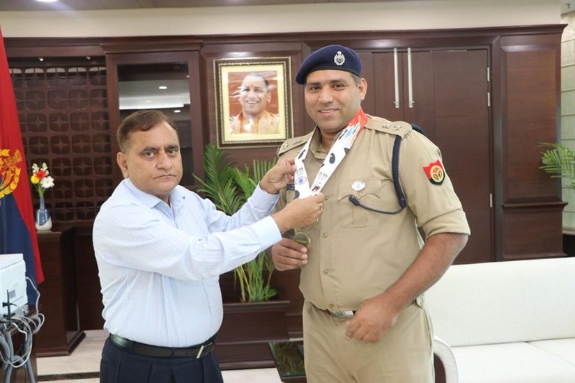  2019 में चीन में आयोजित वर्ल्ड पुलिस गेम्स में ब्रांज मेडल जीत देश और यूपी पुलिस का नाम रौशन किया था।