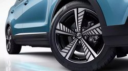 Hyundai Kona को टक्कर देगी ये इलेक्ट्रिक SUV, सिंगल चार्ज पर देती है 439 km की ड्राइविंग रेंज, पढ़ें पूरी डिटेल